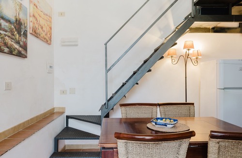 Custonaci Apartment | Apartment 'Nespolo' with Private Garden, Wi-Fi and Air Conditioning