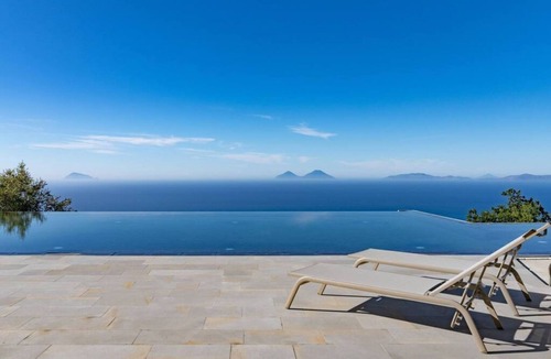 Naso Apartment | Apartment Nocellara - Maina Country Resort - with pool, in Sicily