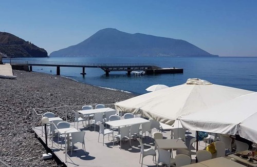 Acquacalda Apartment | Apartment of Daniela Saltalamacchia 1P-CIN IT083041C24ZRAKMB6
