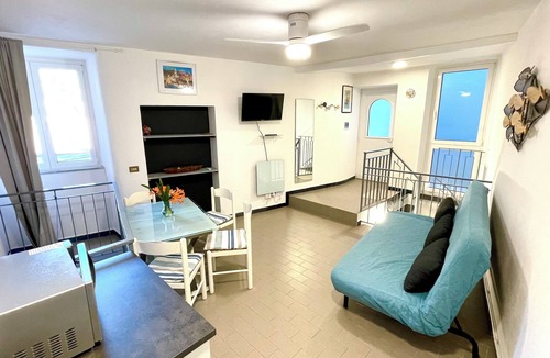 Corniglia Apartment | Apartment on 2 levels in the historic center of Corniglia