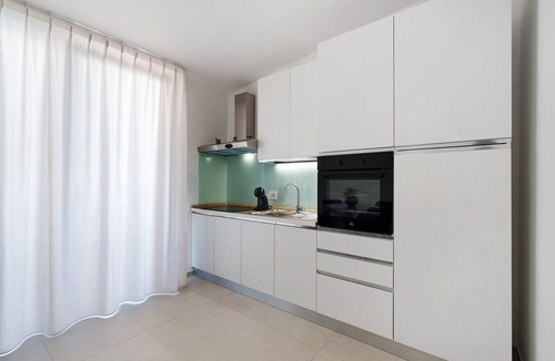 Marsala Apartment | Apartment 'Palazzo Tilde - 2A' with Sea View, Wi-Fi and Air Conditioning