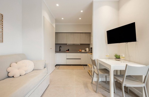 Sant'Onofrio Apartment | Apartment 'Picahouse Two' with Sea View, Private Terrace and Wi-Fi