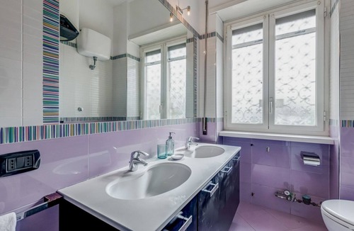 Pigneto Villa | Apartment Pigneto - Three Bedroom Villa, Sleeps 9