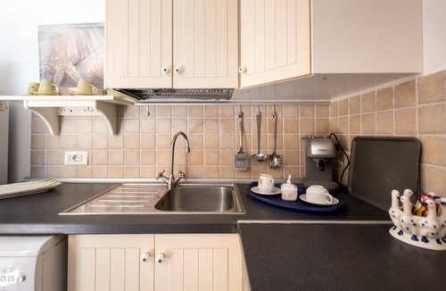 Cenate Apartment | Apartment 'Residence Le Cenate Sail' with Private Terrace, Wi-Fi and Air Conditioning