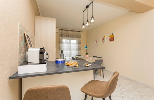 Fiumefreddo di Sicilia Apartment | Apartment 'Sicily Sweet Home' with Sea View, Wi-Fi and Air Conditioning