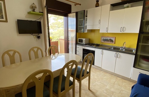 Lido Rossello Apartment | Apartment - Sleeps 5, Free Parking & Pet Friendl