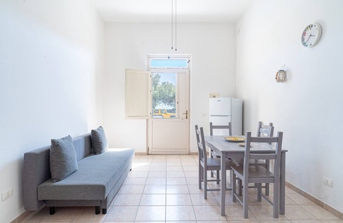 Marzamemi Apartment | Apartment 'Terrazza Sul Mare' with Sea View, Wi-Fi and Air Conditioning