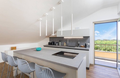 Archi Apartment | Apartment 'The Zest, Sicily' with Sea View, Wi-Fi and Air Conditioning