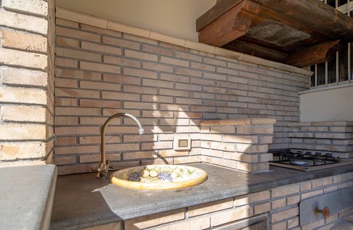 Piedimonte Etneo Apartment | Apartment "Villa Romeo with tree house" with Mountain View