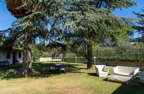 Piedimonte Etneo Apartment | Apartment "Villa Romeo with tree house" with Mountain View
