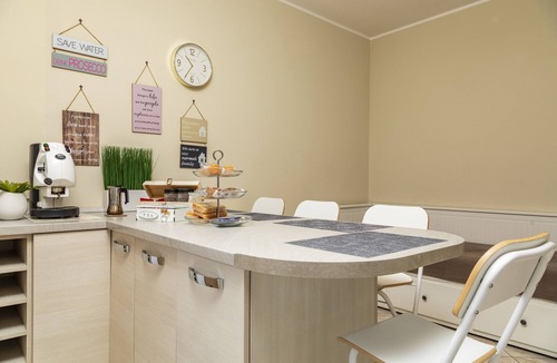 Pedara Apartment | Apartment 'Villa Romano' with Sea View, Wi-Fi and Air Conditioning