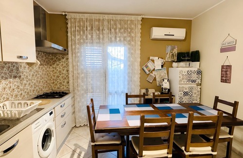 Pedara Apartment | Apartment 'Villa Romano' with Sea View, Wi-Fi and Air Conditioning