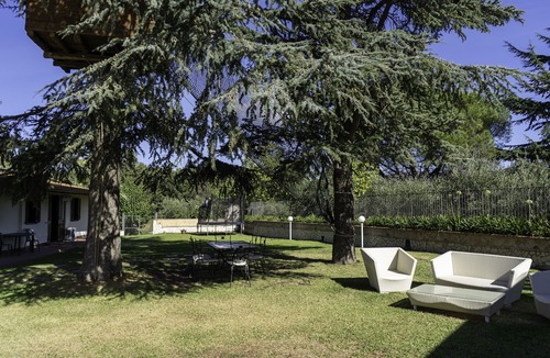 Piedimonte Etneo Apartment | Apartment "Villa Romeo with tree house" with Mountain View