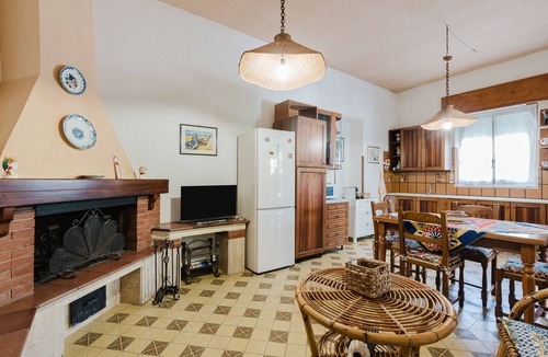 Paparella Apartment | Apartment 'Vittorio Stella' with Sea View, Private Terrace and Air Conditioning