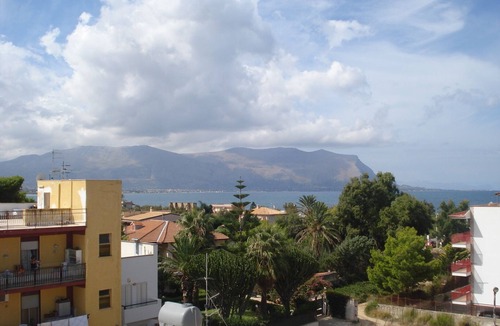 Isola delle Femmine Apartment | Apartment with exclusive terrace