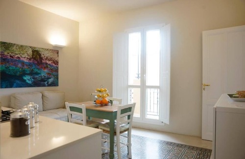Trapani City Centre Apartment | Apartment with terrace - Egadi 2
