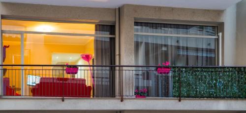 Santa Teresa di Riva House | Appartamenti Mantarro Travel and Living