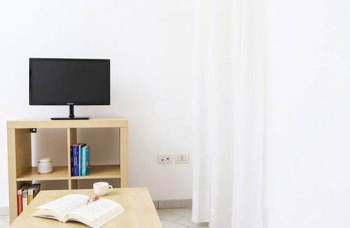 Chiaia Apartment | Appartamento con giardino a Mergellina