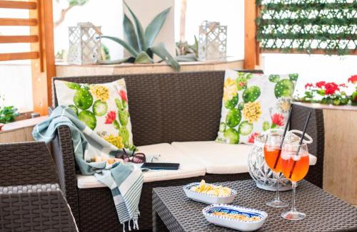 Mazara del Vallo Apartment | Appartamento in Villa Tulipano