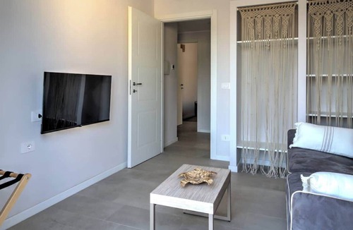 Carini Apartment | Appartamento "Isola di Vulcano 2"