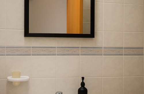 Le Castella Apartment | Appatamenti ABR Corso - Apartment with Balcony