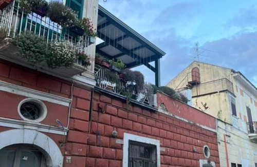 Santa Maria A Vico Apartment | Appia Apartment Trifoglio-Easy connects to Neaples, Caserta RoyalPalace, others