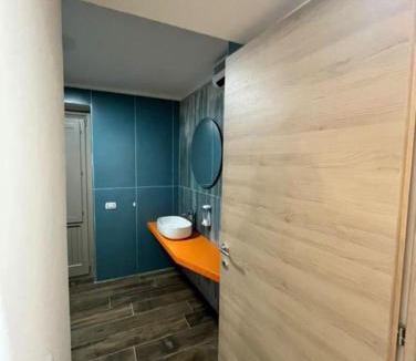Santa Maria A Vico House | Appia Apartment - Camera Fiorellino