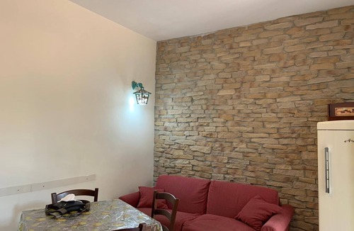 Quartiere XX Ardeatino Apartment | APPIA PARK APARTMENT farmhouse in the countryside 5 min from the Colosseum -Wi-Fi - Parking
