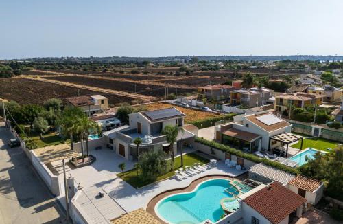 Punta Milocca Villa | Aqua Suites Doria