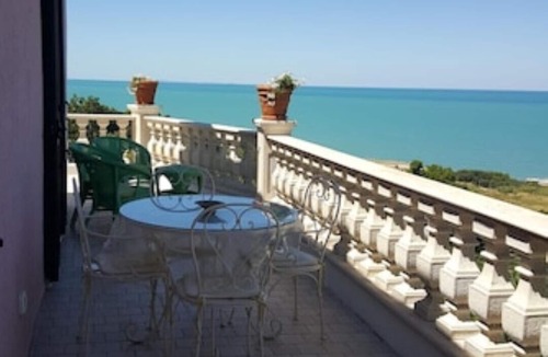 Rodi Garganico Apartment | Aquamarine - Apartments in old farmhouse