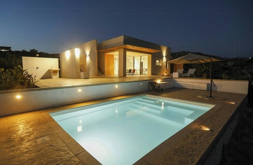 Favara House | Architect villa with pool near Scala dei Turchi