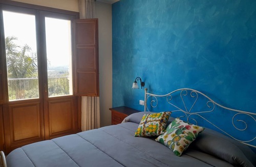 Calatabiano House | Arcobaleno dell'Etna - Family Room with terrace and Etna-sea view