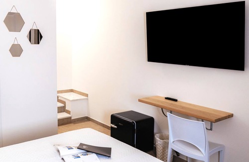 Le Castella House | Art Boutique Rooms