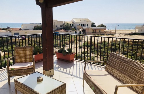 Donnalucata Apartment | Arundo Domus - house a step away from the sea of Donnalucata