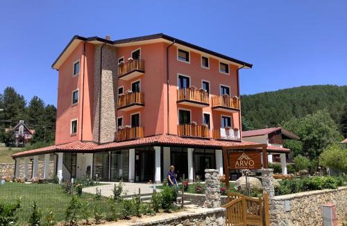 Pedace Apartment | Arvo Residence Sila Lorica
