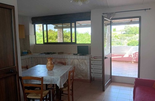Filicudi Apartment | At Fabrizio's house app il Forno