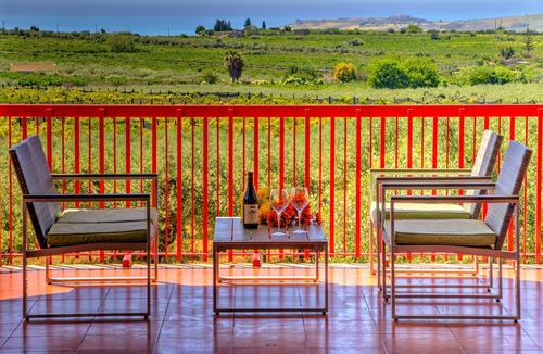 Ribera Villa | Attractive villa with sea view and garden in one of Sicily's loveliest areas