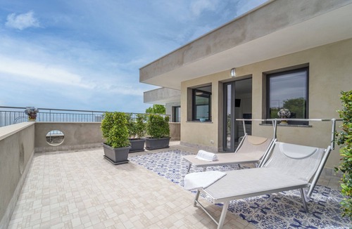 Fondachello House | Aurora View Resort - Boutique Suites