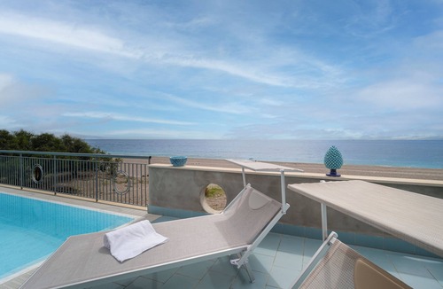 Fondachello House | Aurora View Resort - Boutique Suites