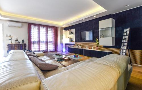 San Giovanni la Punta House | Awesome Home In San Giovanni La Punta
