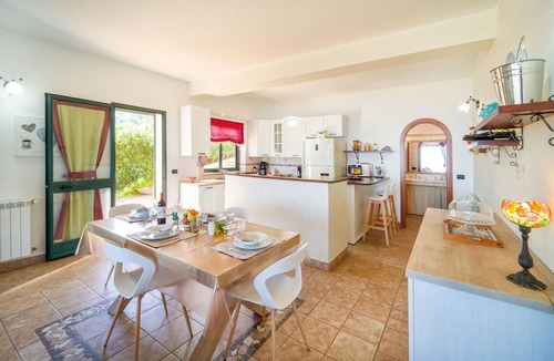 Caronia House | Awesome home in Caronia