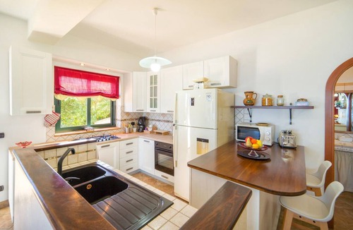 Caronia House | Awesome home in Caronia