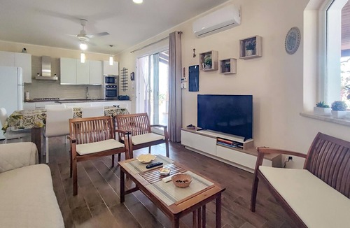 Menfi House | Awesome home in Menfi with WiFi