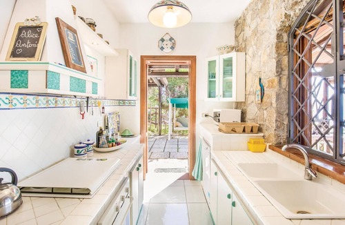 Costa dei Monaci House | Awesome home in Parghelia VV