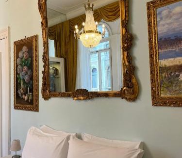 Historical Center Bed & Breakfast | B&B Art Suite Santa Brigida