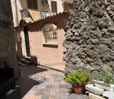 San Lucido Apartment | B&B Casa CamiLory