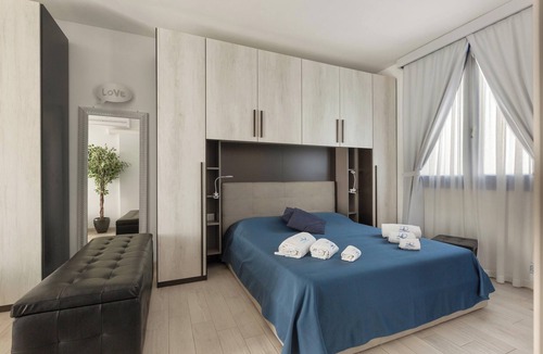 La Strea House | B&B Dreams and Delights - Quadrupla Double View