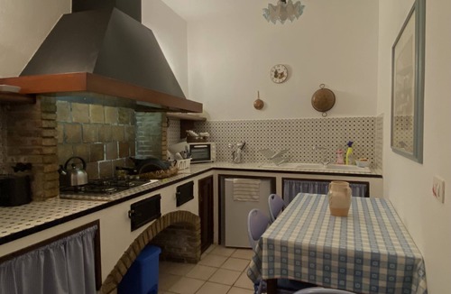 Piedimonte Etneo Bed & Breakfast | B&B Il Glicine