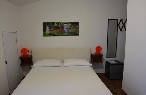 Paola Bed & Breakfast | B&B La Casa Rossa