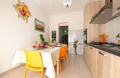 Porto Empedocle Apartment | B&B Nodo Francescano - Green Room with Sea View, Wi-Fi and Air Conditioning